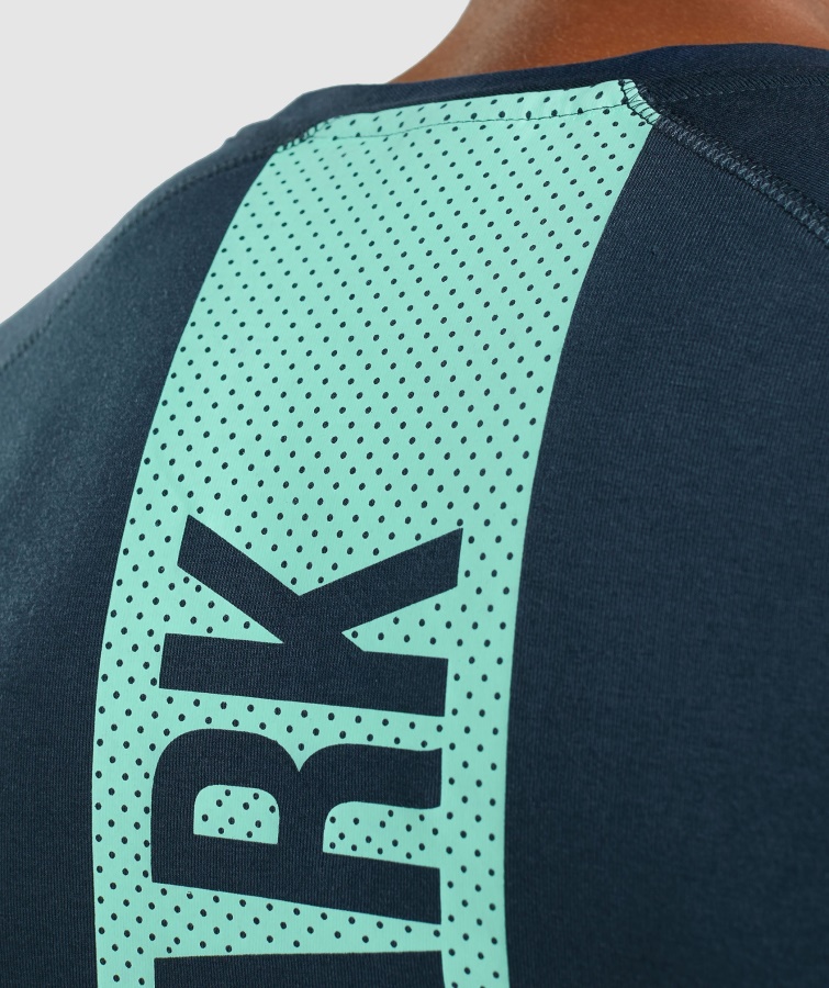 Camiseta Gymshark Negrita Azul Marino