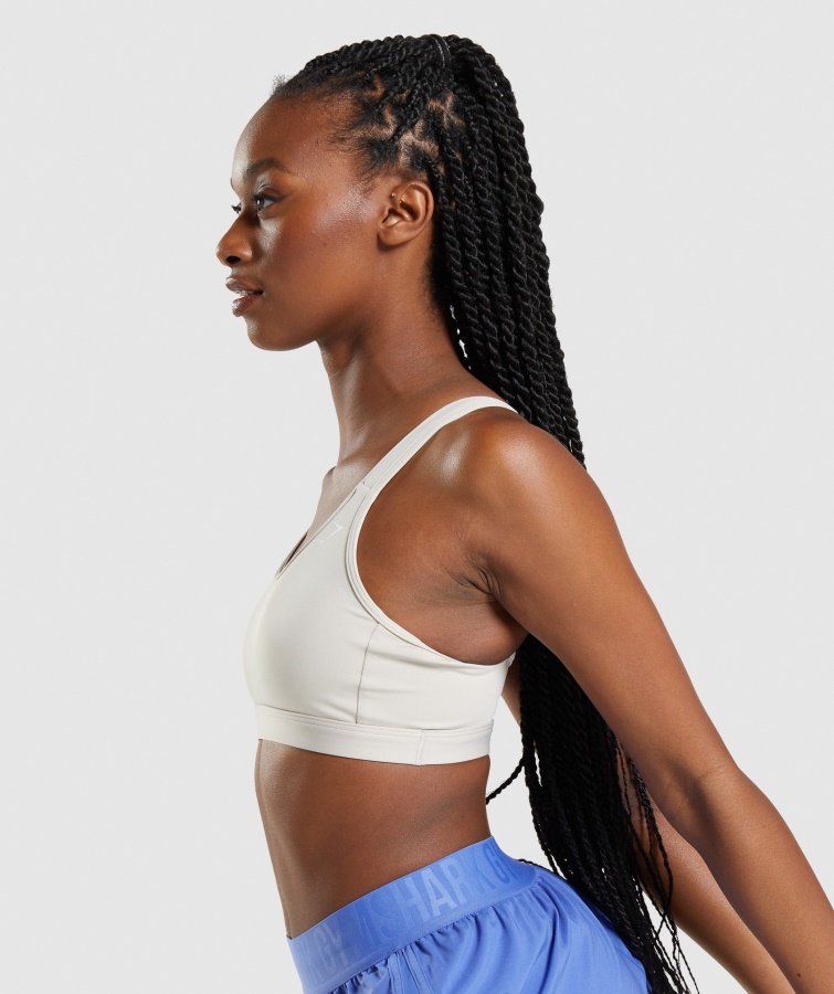 Sujetador Deportivo Con Cuello Redondo En Gris Guijarro Gymshark