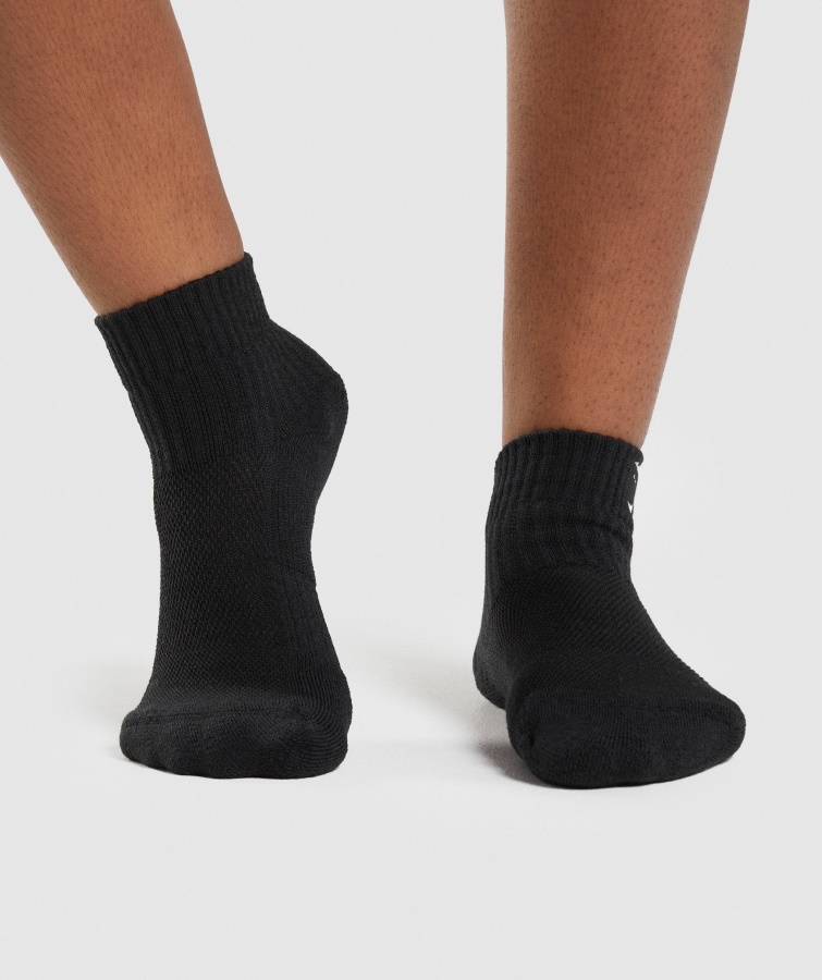 Gymshark Sharkhead Bordado Quarter Calcetines 2pk Negro