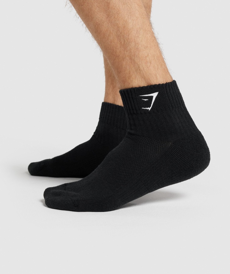 Gymshark Sharkhead Bordado Quarter Calcetines 2pk Negro