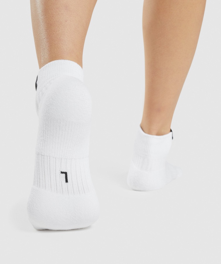 Gymshark Calcetines Deportivos Con Lengüeta Tejida Paquete De 3 Blancos