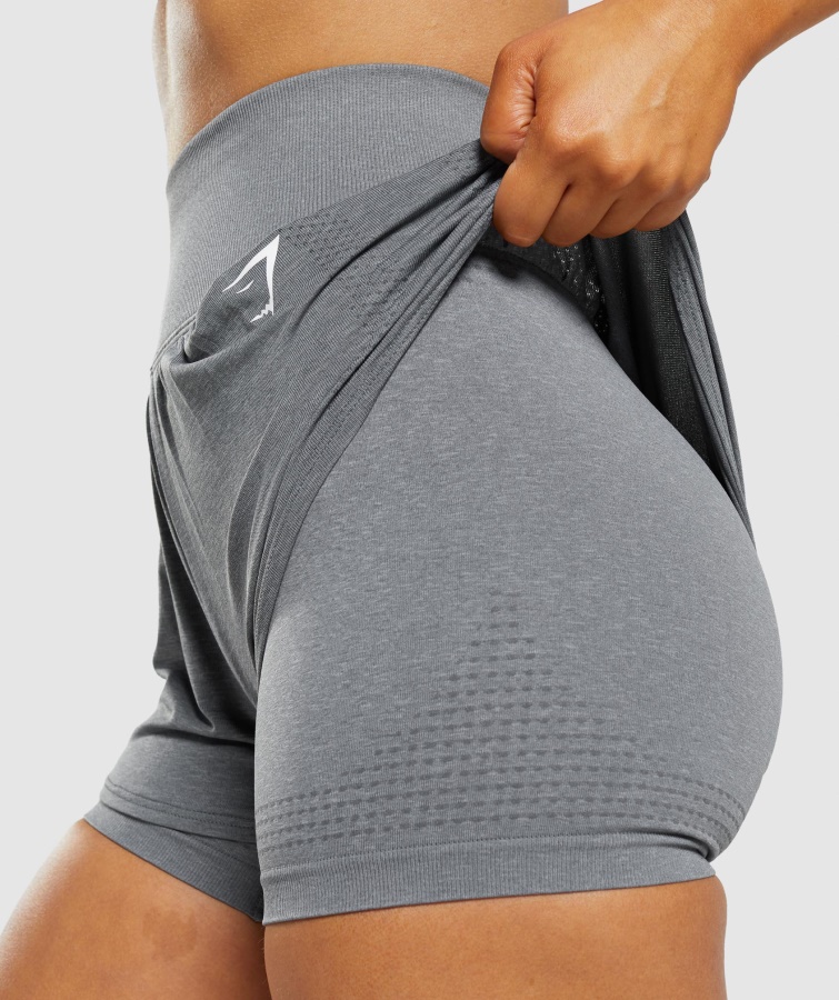 Pantalón Corto 2 En 1 Vital Seamless 2.0 Gris Humo Jaspeado Gymshark